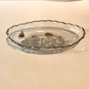 Silver City Glass Co. Oval Poppy Dish